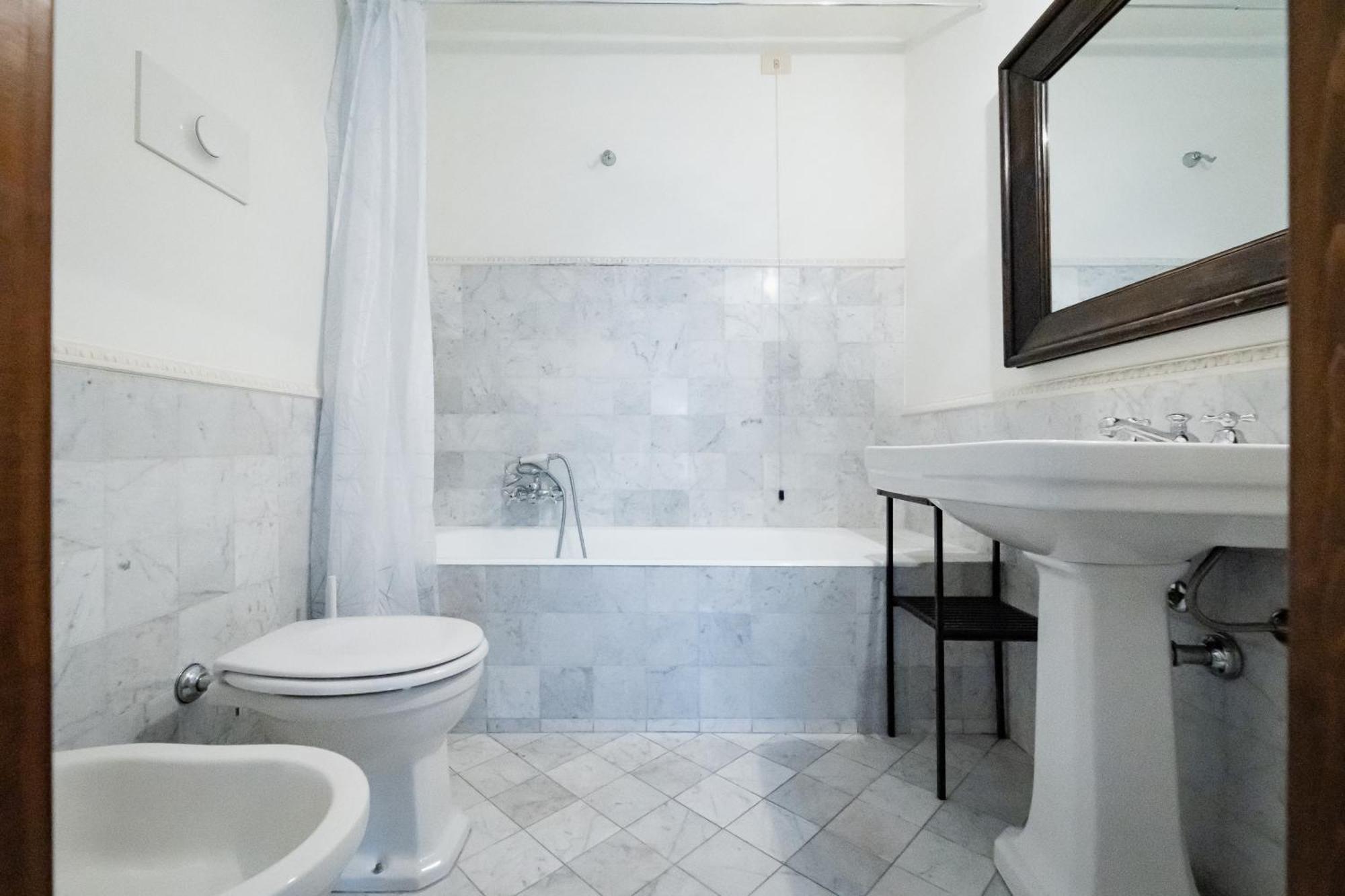 La Corte Di Emily Ap. 1 Apartment Милано Екстериор снимка